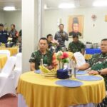 Pastikan Kesiapan Keamanan Laut, Pangkoarmada II Terima Kunjungan Panglima TNI Di KRI RJW-992