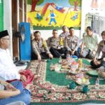 Sampaikan Pesan Pemilu Damai Kapolres Pelabuhan Tanjung Perak Sambangi Tokoh Agama