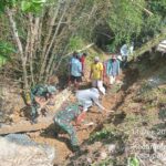 Tak Kunjung Diperbaiki, Kades Dan Masyarakat Swadaya Perbaikan TPT Jalan Poros Desa Kara
