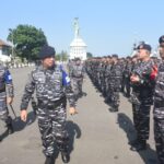 Pangkoarmada II Inspeksi Kesiapan Alutsista Dan Prajurit Latihan Glagaspur Tingkat III (L-3) Satkor Koarmada II