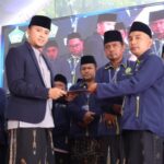 Abdul Holik Ali Hudi Resmi Dikukuhkan sebagai Ketua Umum IKADA di Milad ke-29 Darussyahid